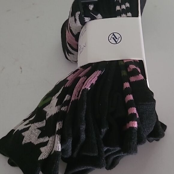 Adrienne Vittadini Black and Pink Crew Socks - Picture 4 of 4